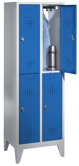 C+P Doppel-Garderobenschrank "S 2000 Classic" mit 15 cm hohen Füßen 185x61x50 cm / 4 Fächer, 30 cm